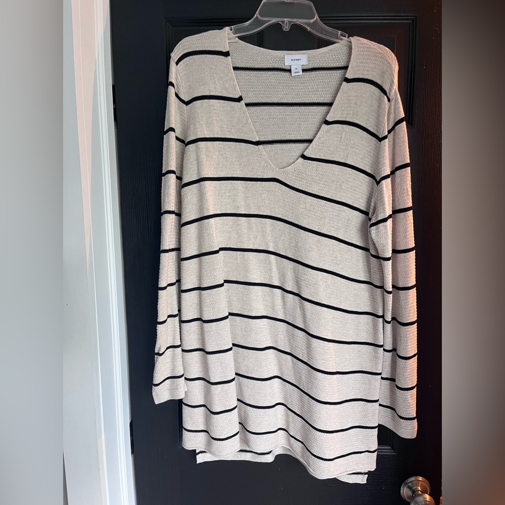 Old Navy tunic sweater